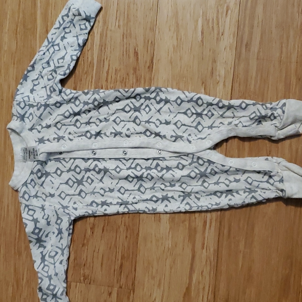3-6 month footless romper